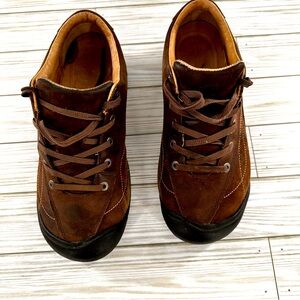 Keen Shoes Women’s Size 9.5 Brown Leather Comfort Walking 1007732 Lace Up